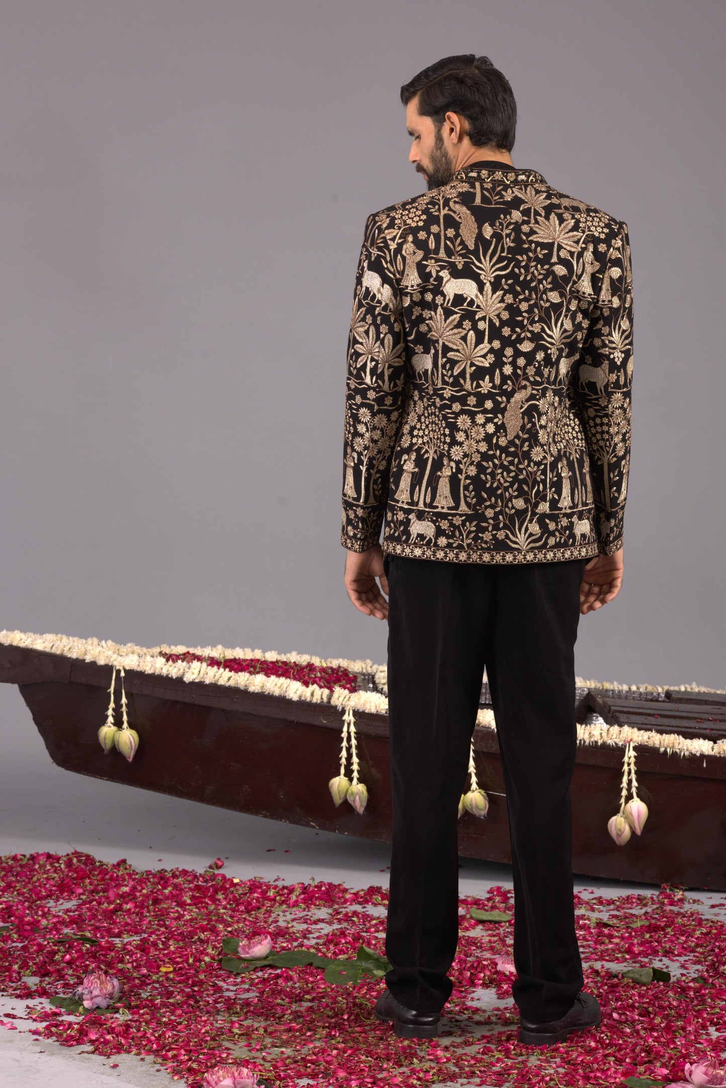 PICHWAI BLACK JODHPURI SET