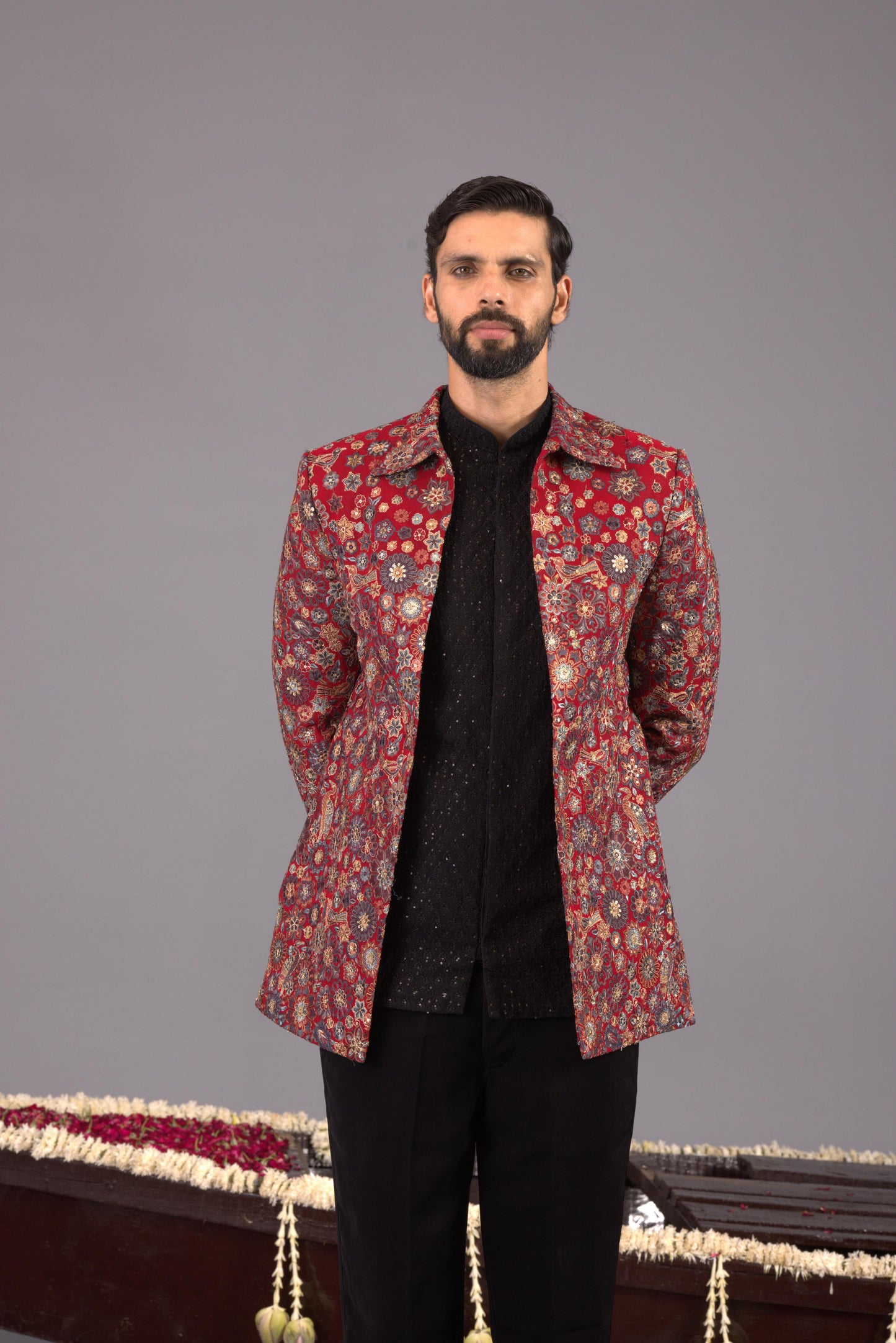 LAALBAGH MARRON JODHPURI SET