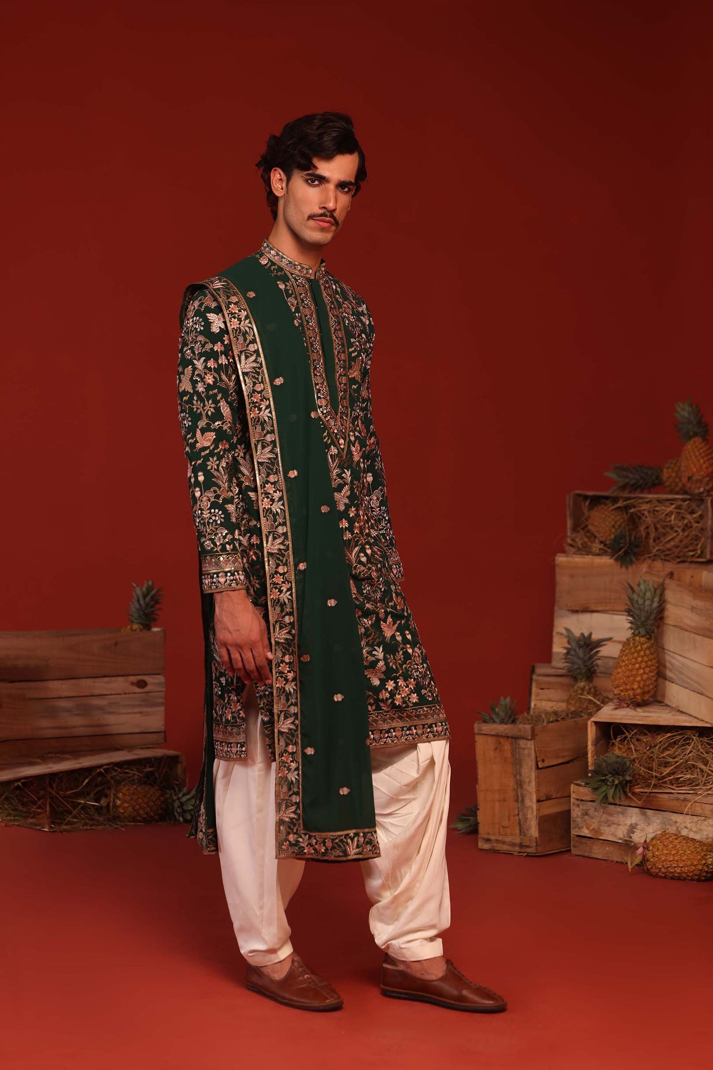 SAGAR BOTTLE GREEN KURTA SET