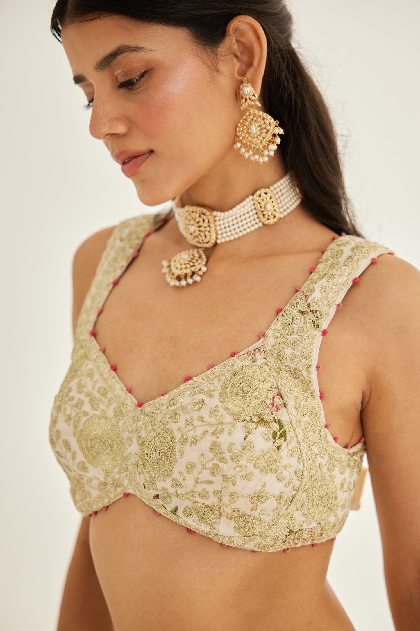 PAPYRUS WHITE LEHENGA SET