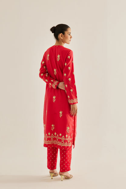 RED KURTA SET