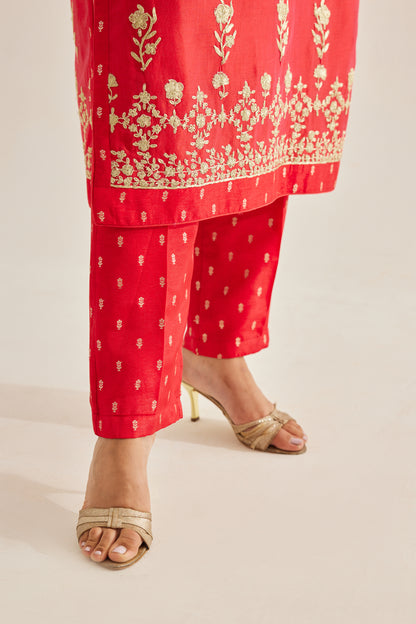 RED KURTA SET