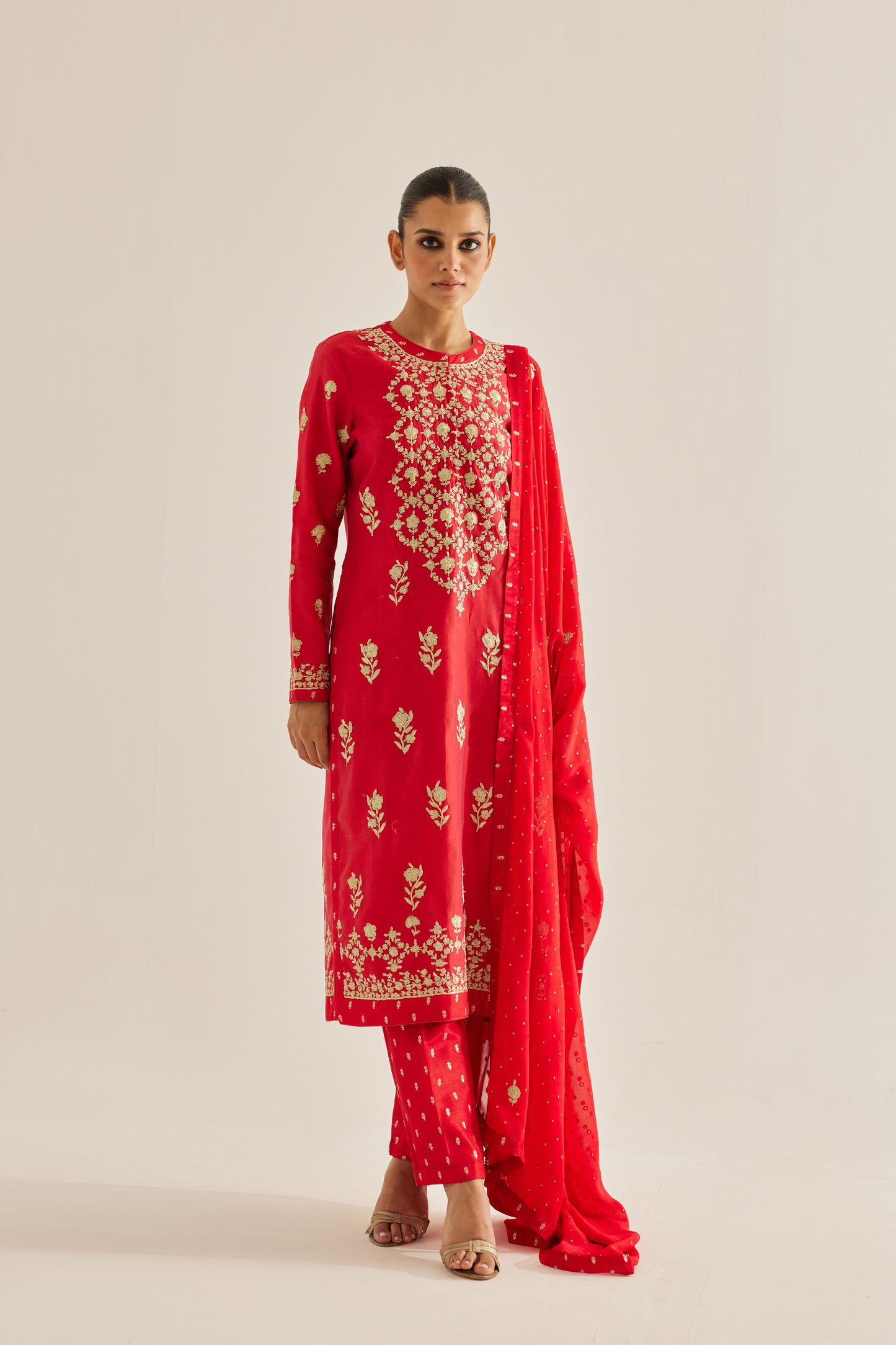 RED KURTA SET