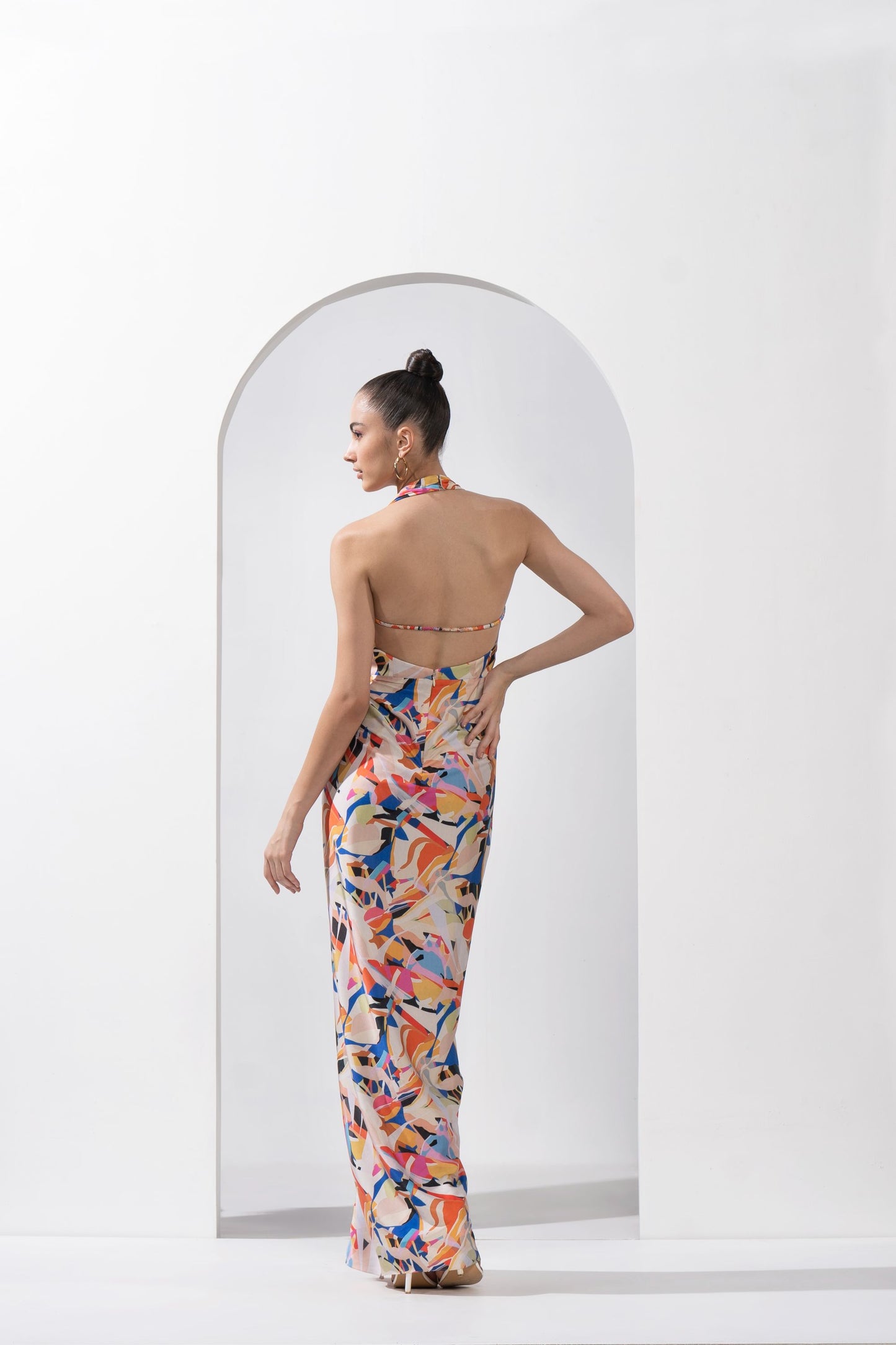 ABSTRACT GEO-PRINTED DRAPED HALTER NECK DRESS