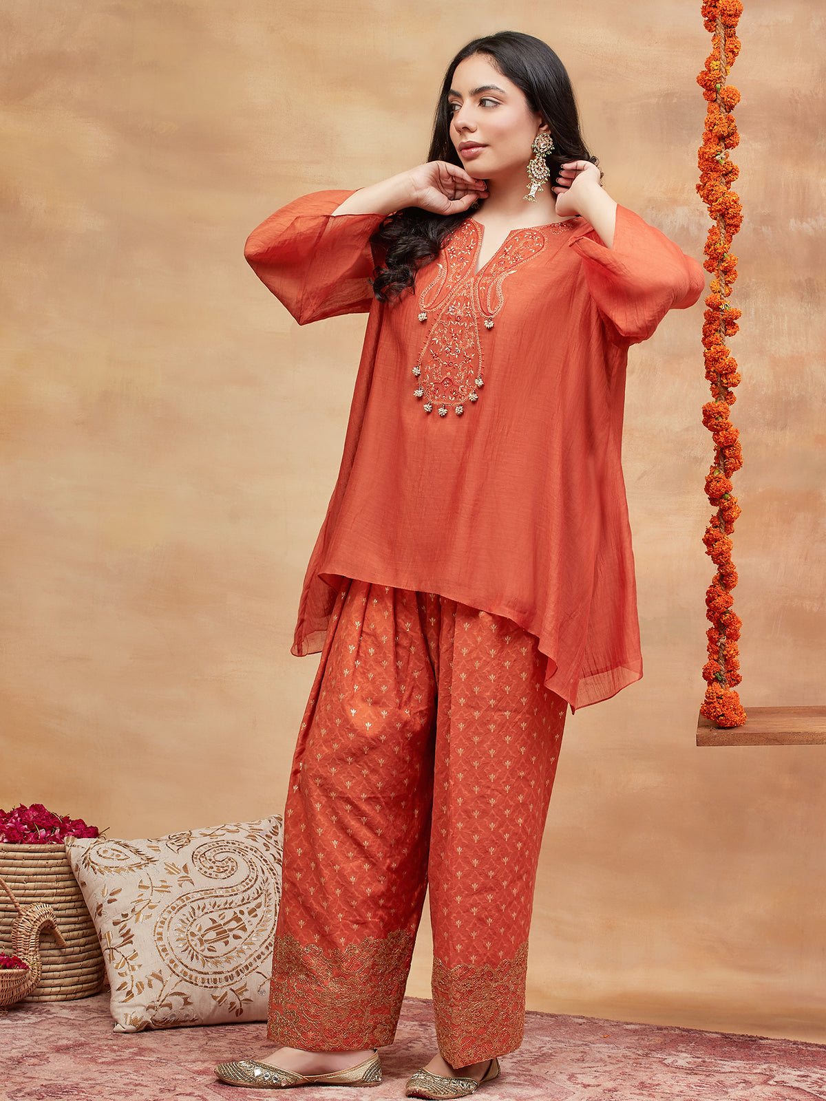 KEDAR SINDOOR HAND EMBROIDERED BANARASI FARSHI SET