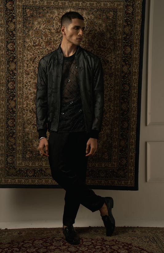 BLACK JACKET