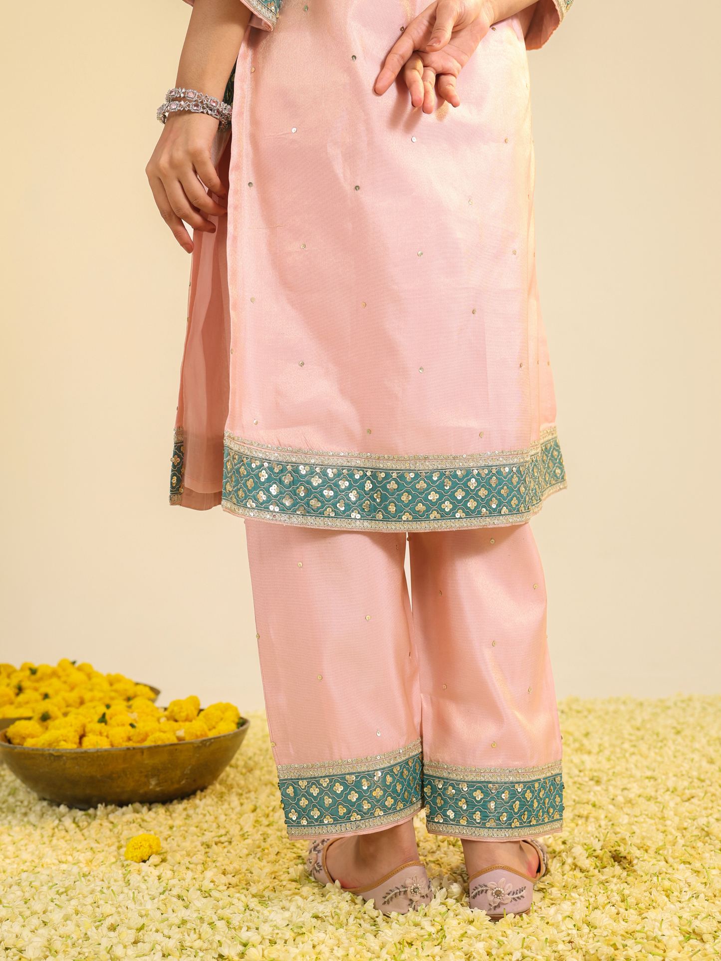 PINK AKSHI KURTA SET