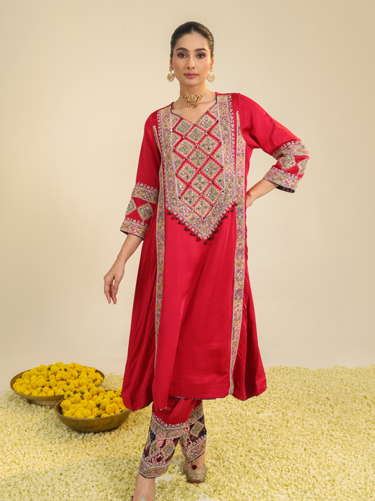 RED AYNAZ KURTA SET