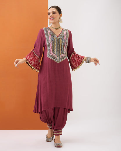 PASTEL MAROON KURTA WITH BANDHANI DETAILING & GATHERED PANT SET