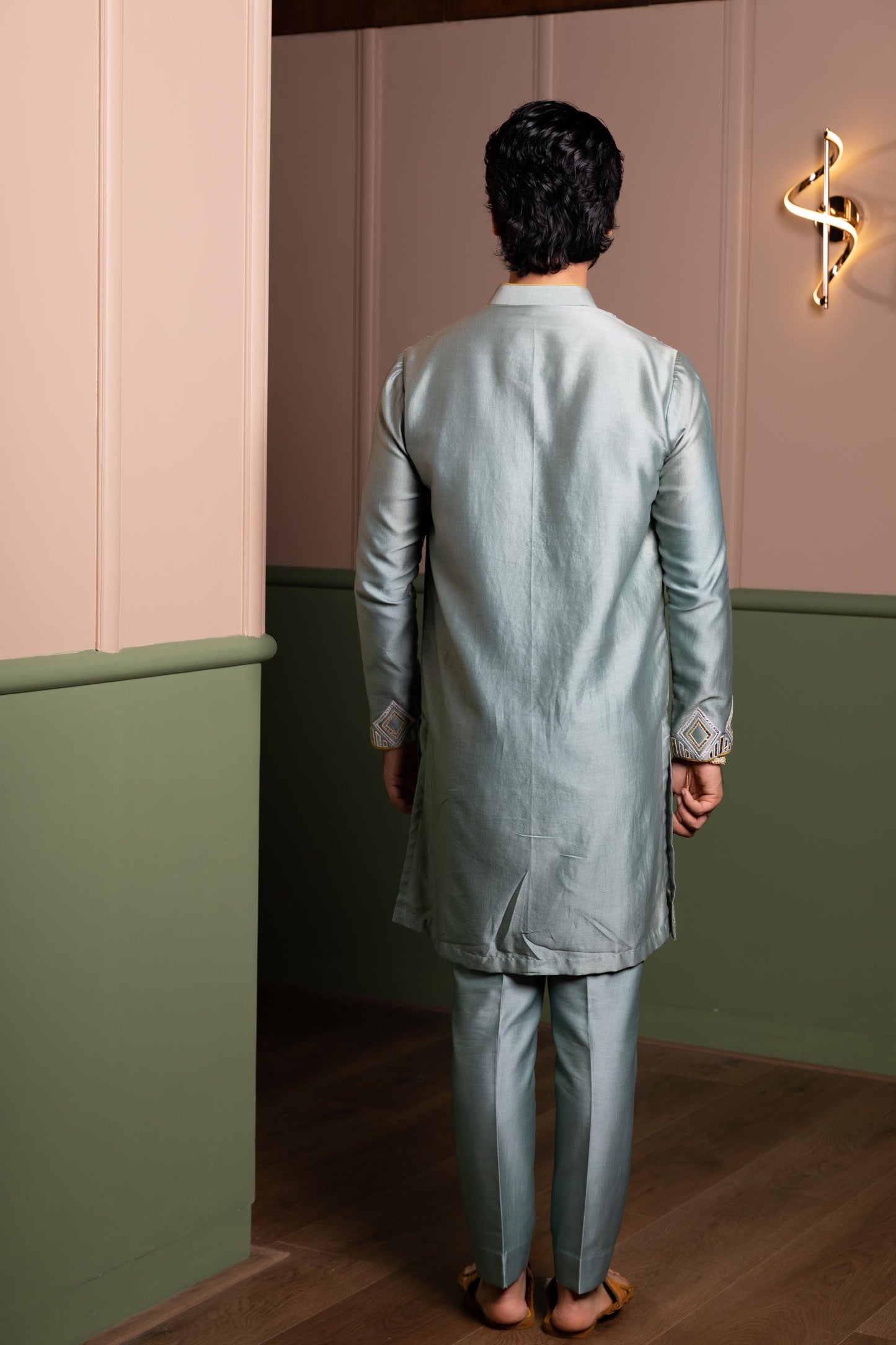 LEATHER ARMOUR KURTA SET