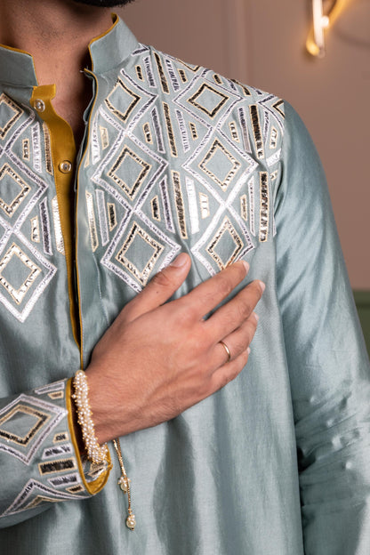 LEATHER ARMOUR KURTA SET