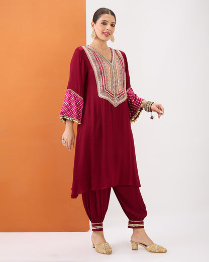 MAROON KURTA WITH BANDHANI DETAILING & GATHERED PANT SET