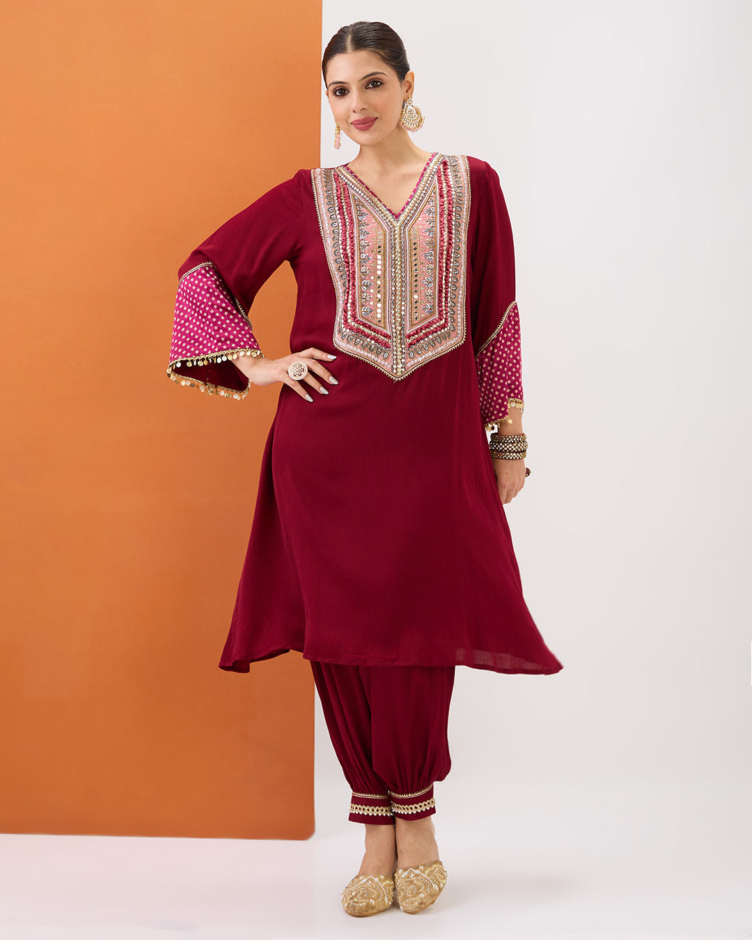 MAROON KURTA WITH BANDHANI DETAILING & GATHERED PANT SET