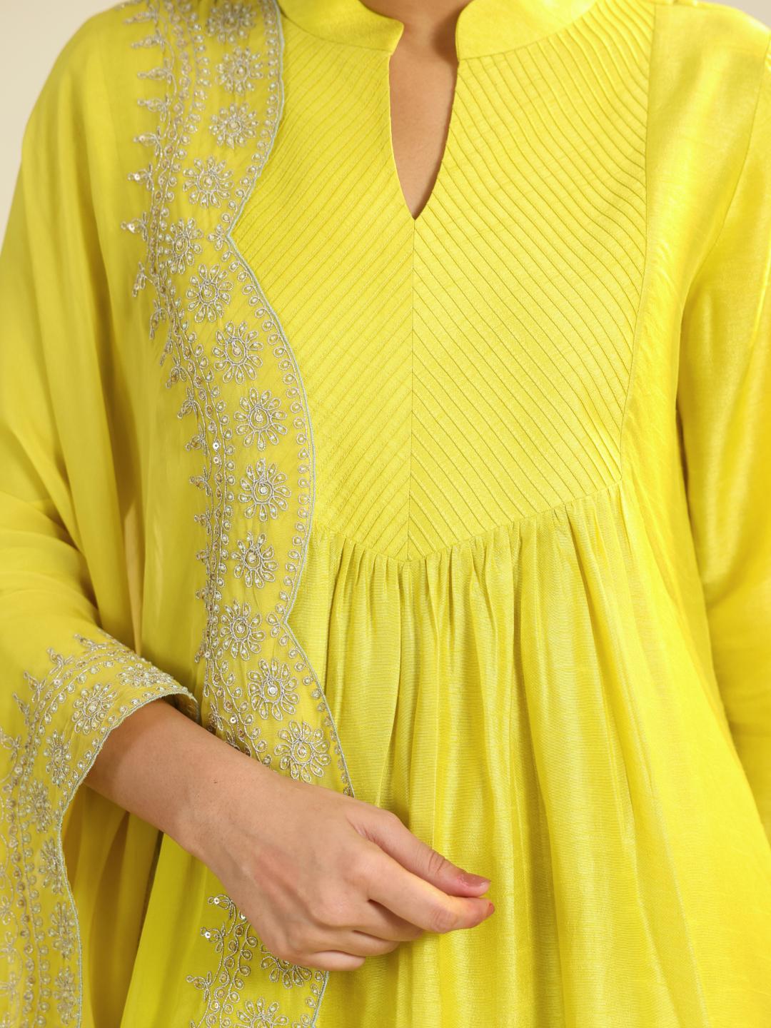 YELLOW SCALLOPED KURTA SET