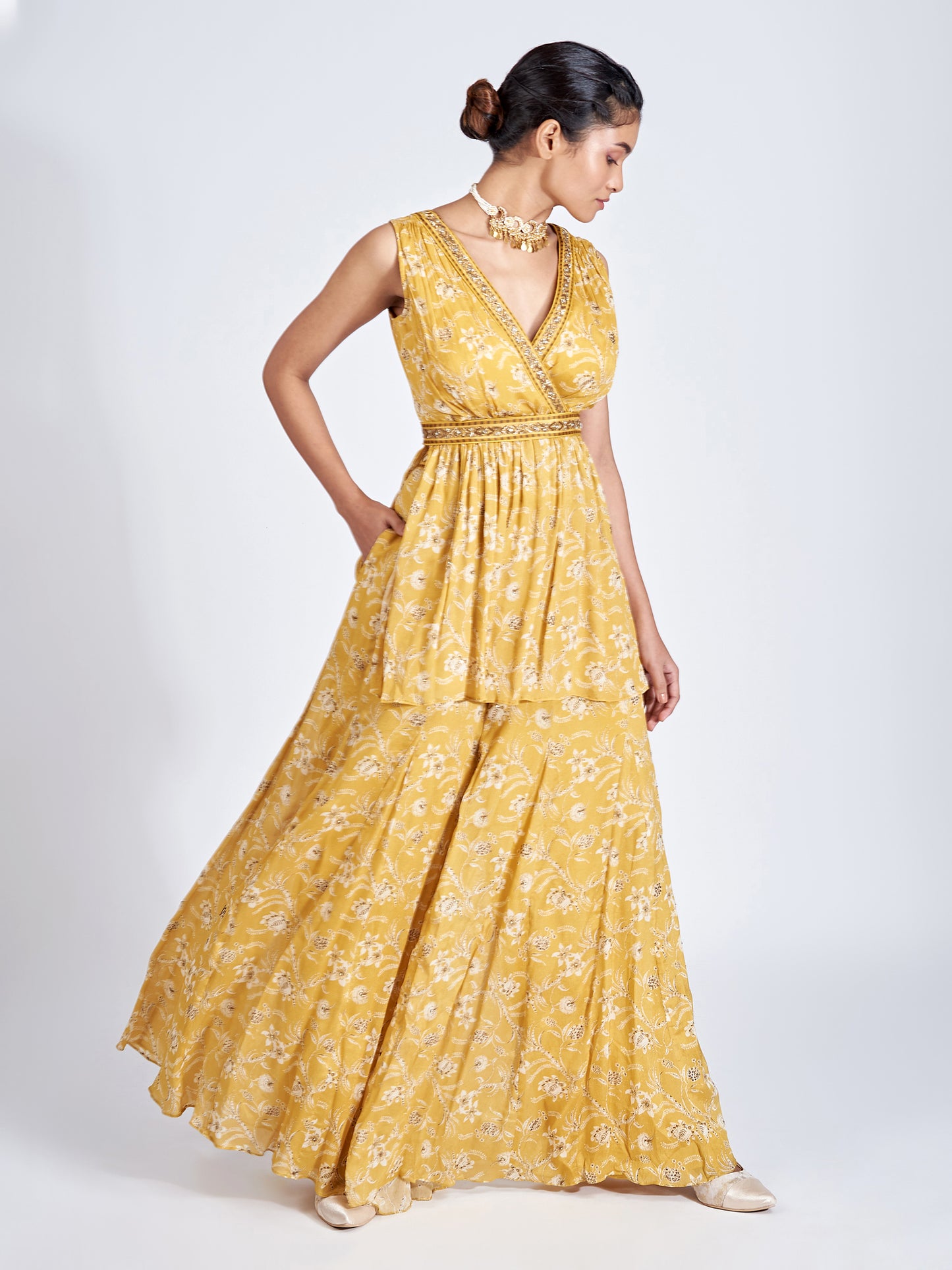 YELLOW SHARARA