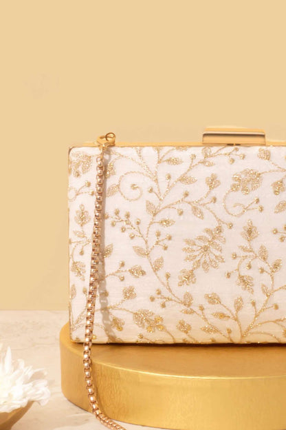 ANTARI EMBROIDERED CLUTCH - OFF WHITE