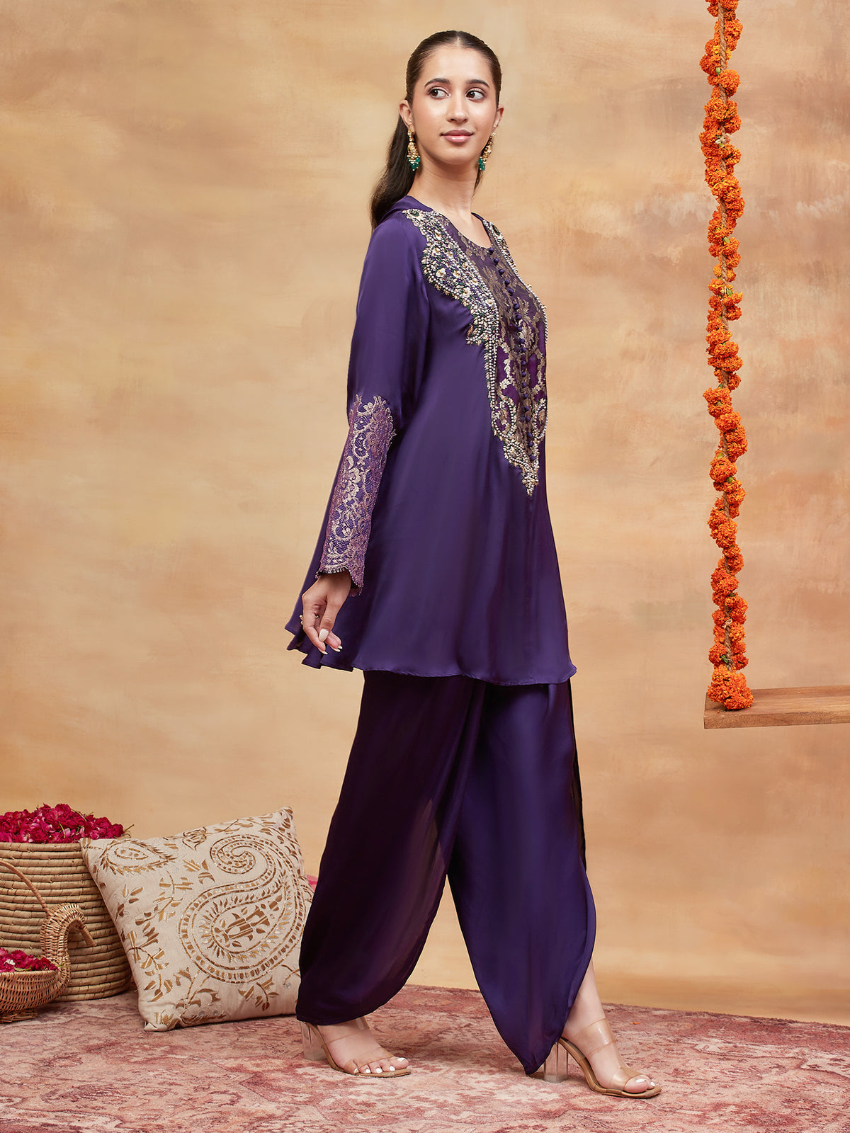 REWA JAMUNI HAND EMBROIDERED BANARASI DHOTI SET