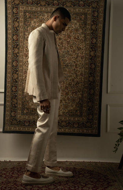 IVORY JACKET MONOCHROME SET