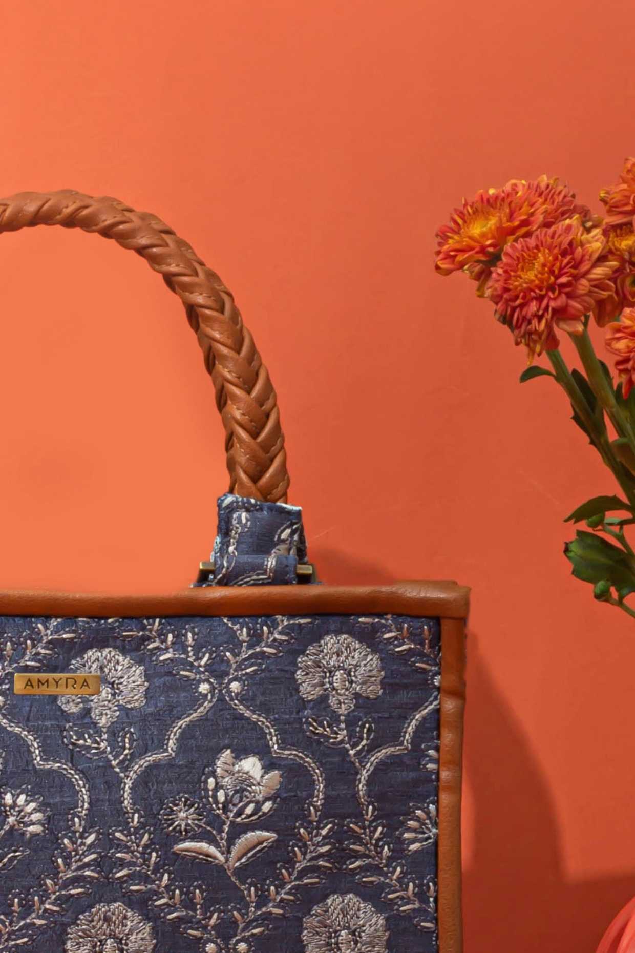JHAROKHA EMBROIDERED HANDBAG - LIGHT BLUE