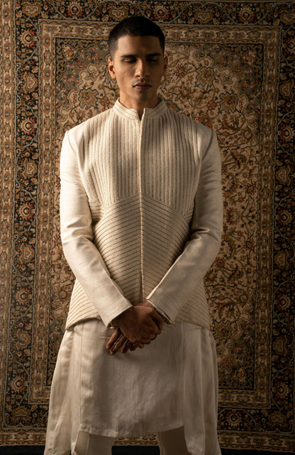 IVORY BANDHAGALA SET