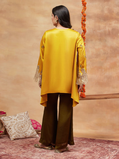 SHIVALA HARIDRA HAND EMBROIDERED BANARASI SET