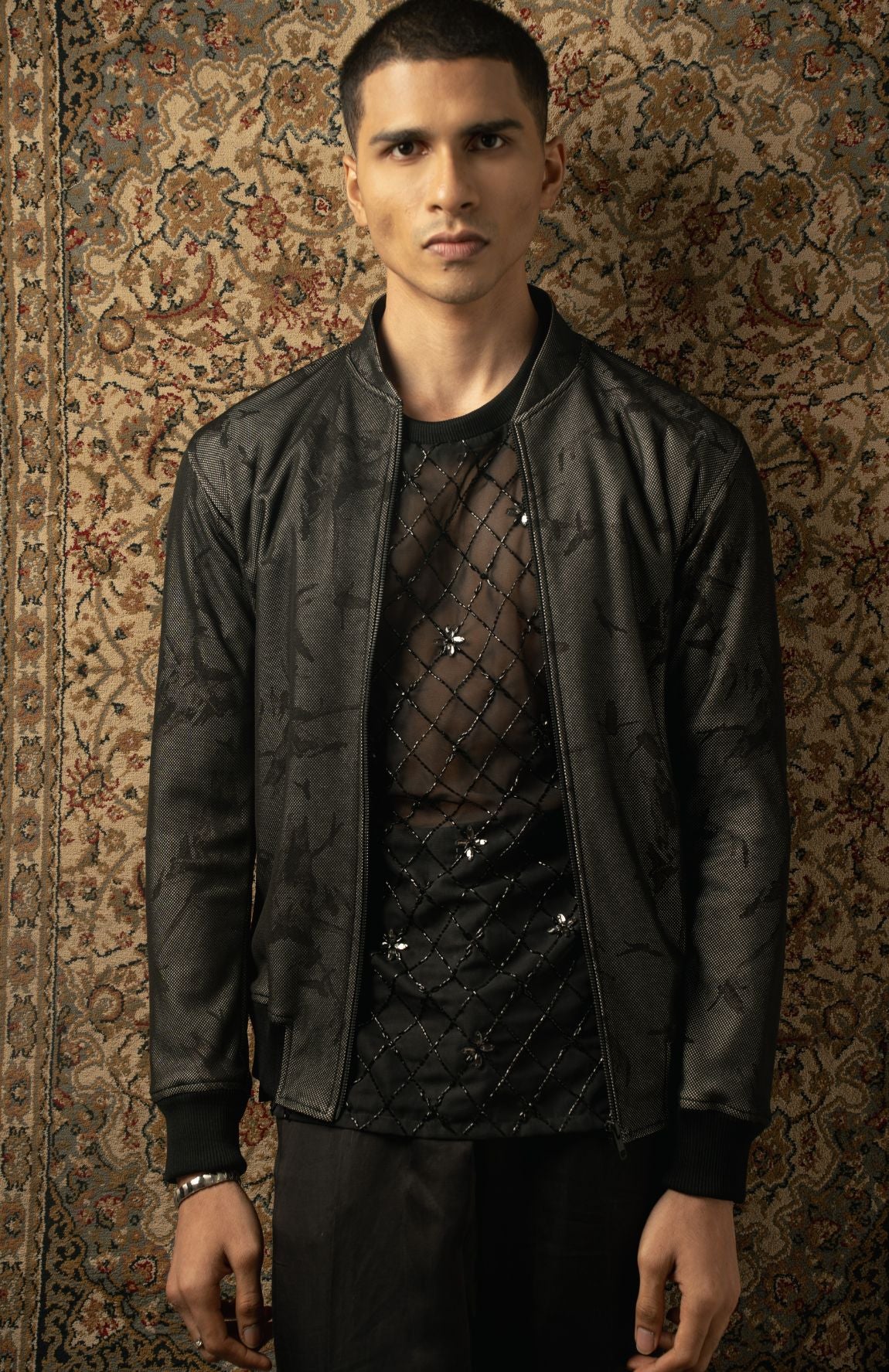 BLACK JACKET