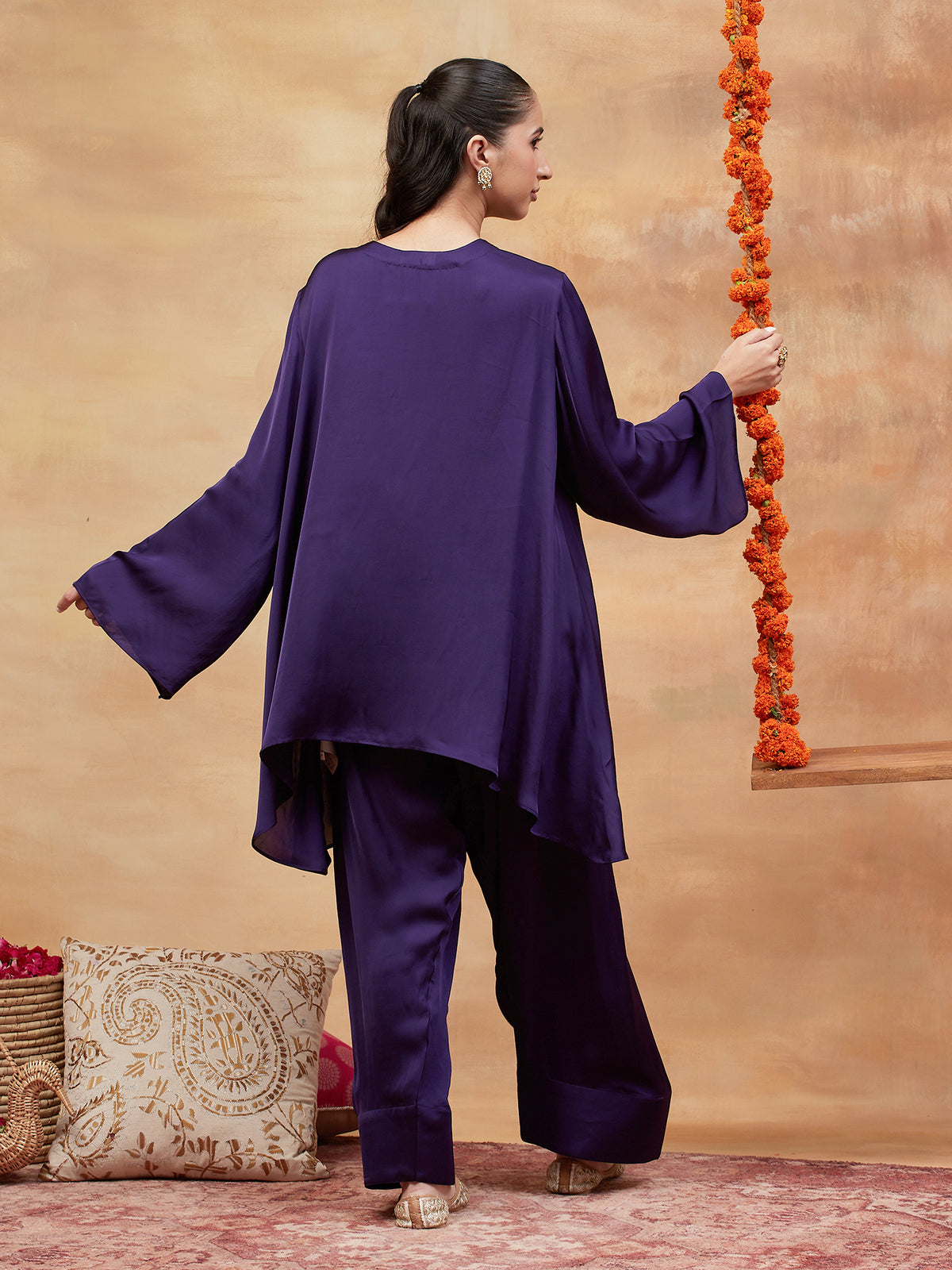 MEER JAMUNI HAND EMBROIDERED BANARASI FARSHI SET