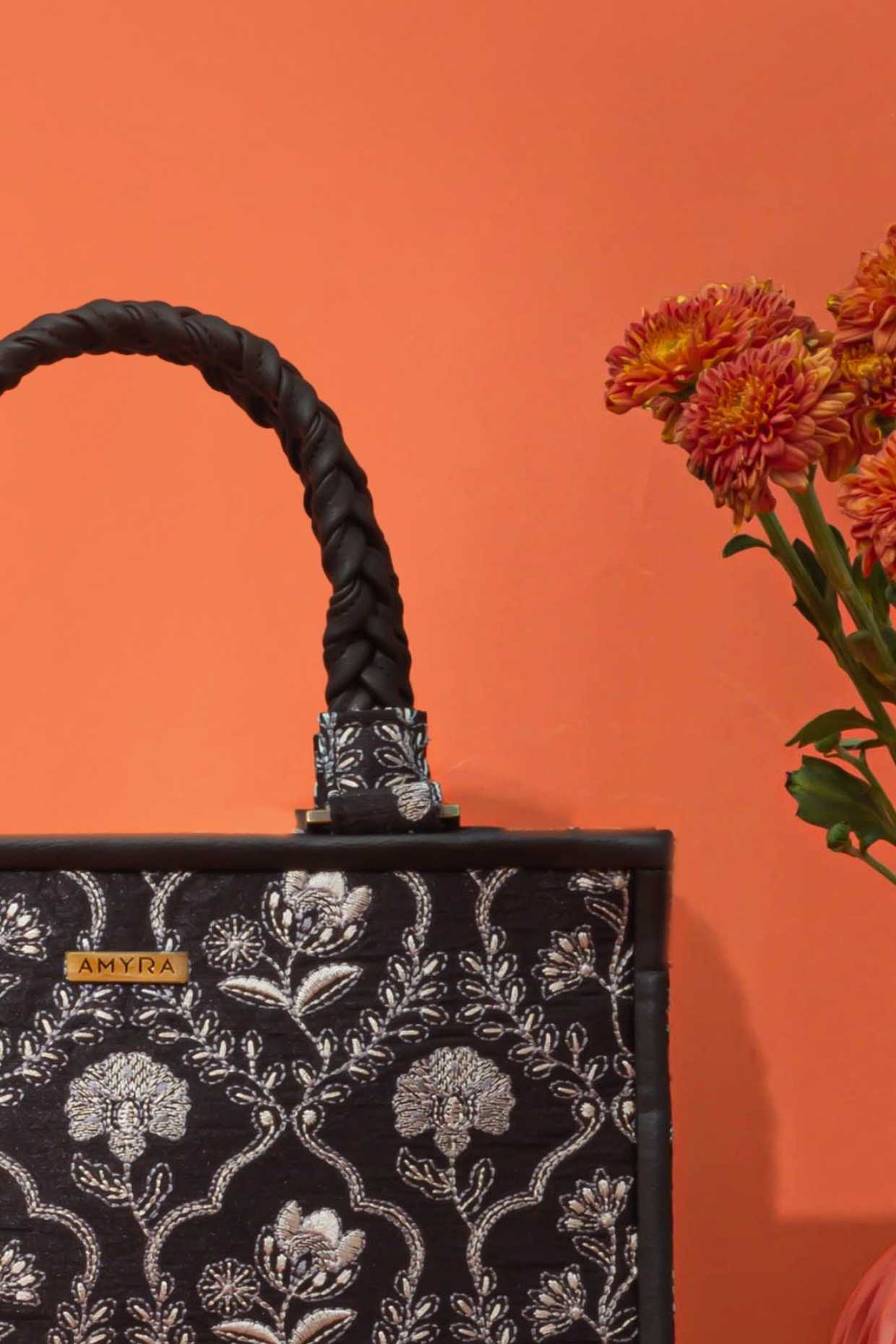 JHAROKHA EMBROIDERED HANDBAG - BLACK