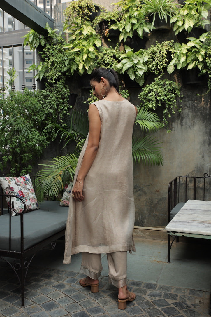 GUL - ORGANZA A-LINE KURTA WITH PANT