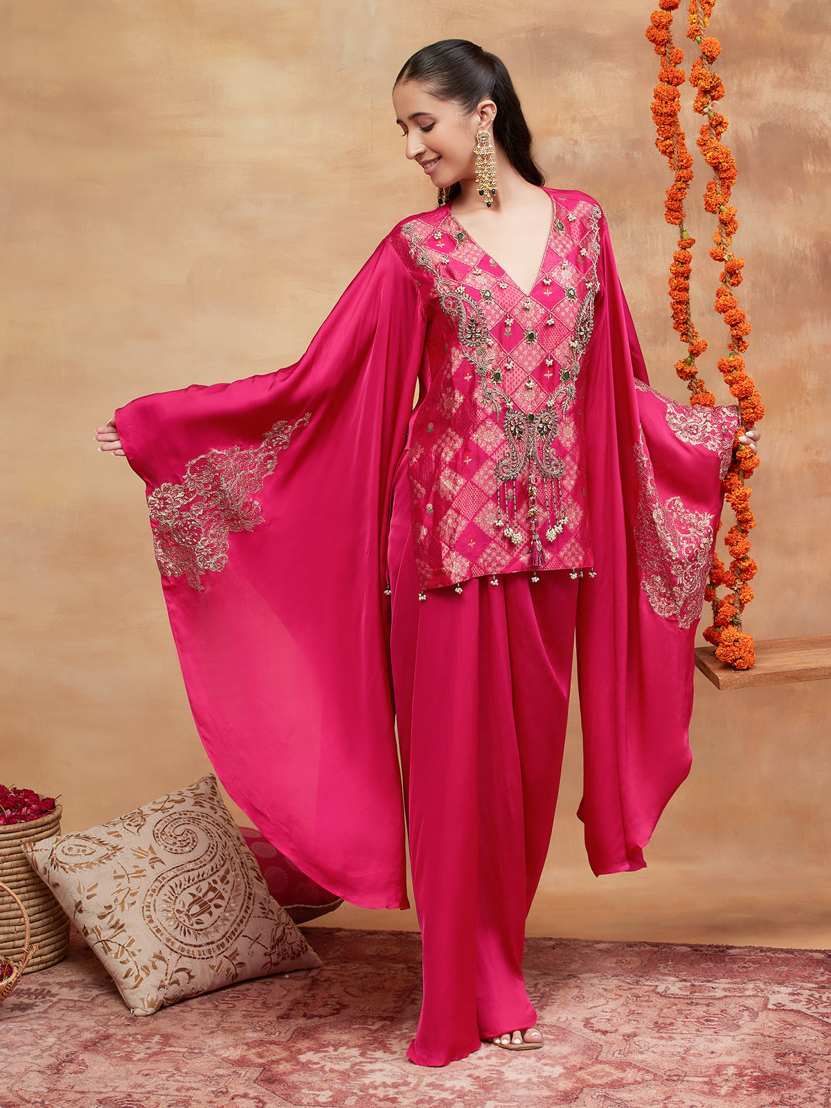 KASHI GULNAAR HAND EMBROIDERED BANARASI SKIRT SET