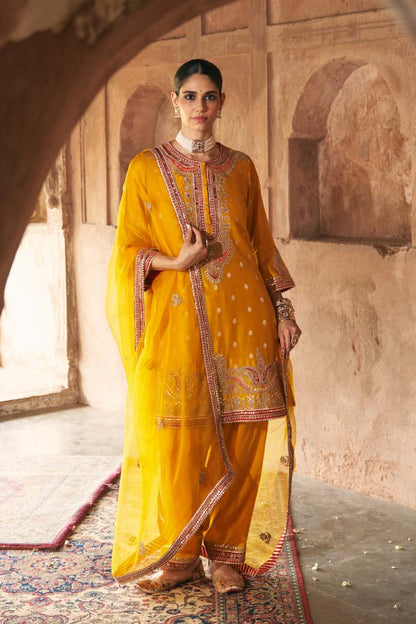 FARHANA - SHORT KURTA WITH SALWAR AND DUPATTA