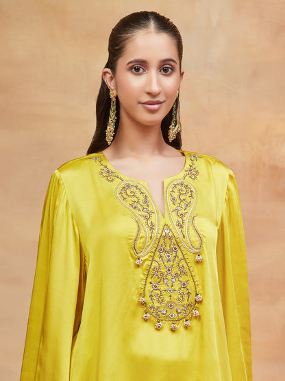 KEDAR PEETAMBAR HAND EMBROIDERED BANARASI FARSHI SET