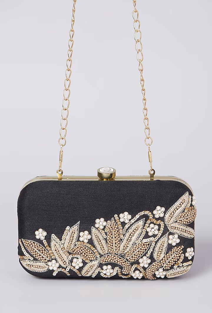 BLACK DABKA LEAF HANDEMBROIDERED CLUTCH