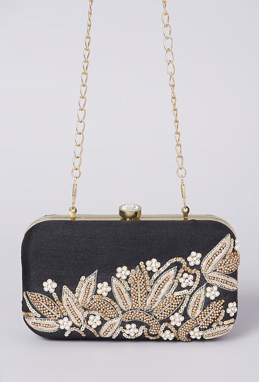 BLACK DABKA LEAF HANDEMBROIDERED CLUTCH