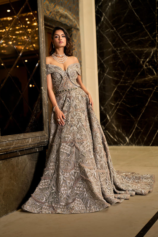SAMAIRA GOWN