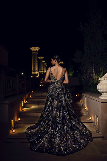 NOIR SCINTILLA GOWN