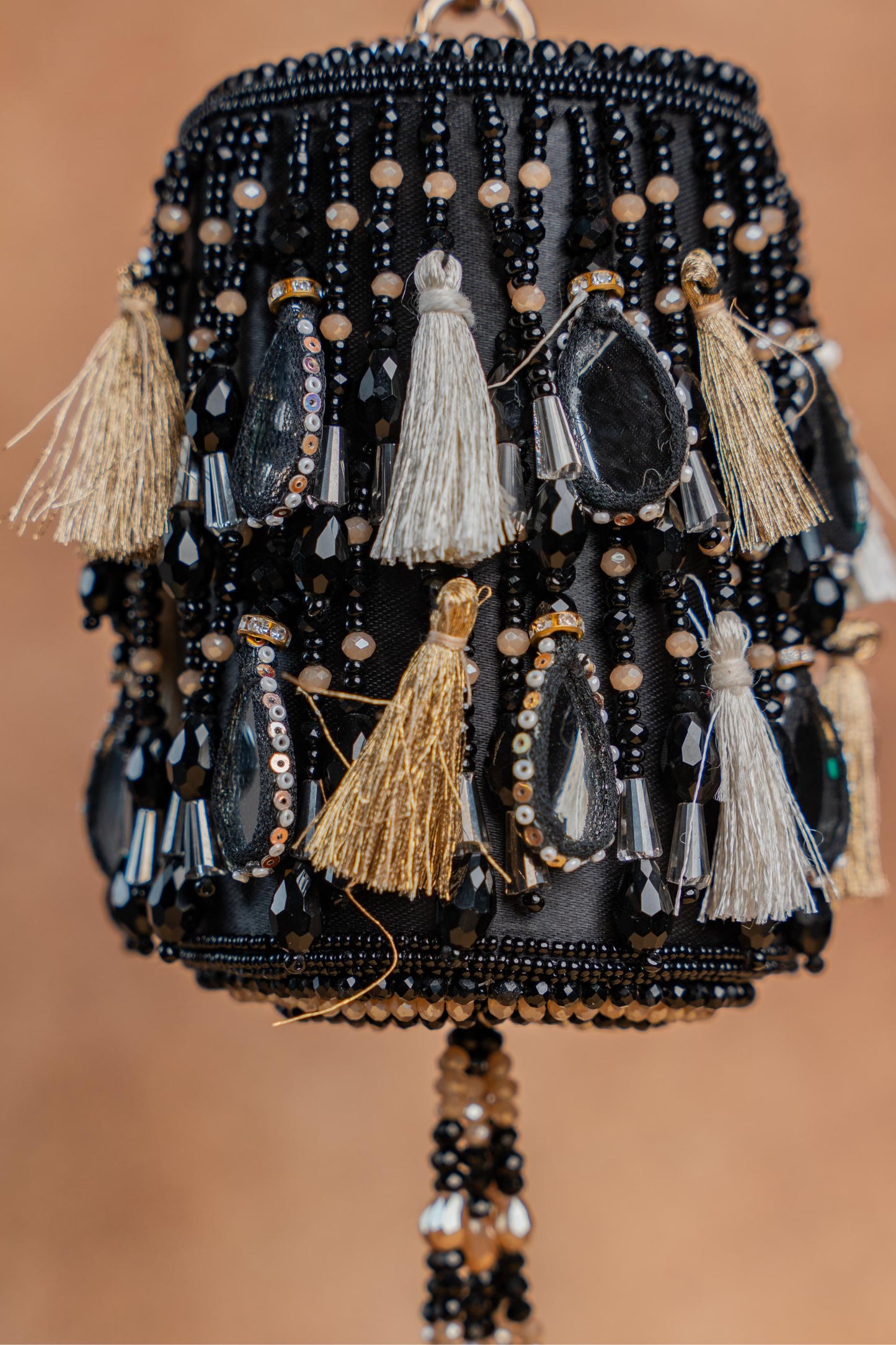 AAINA BOSHKEH BLACK