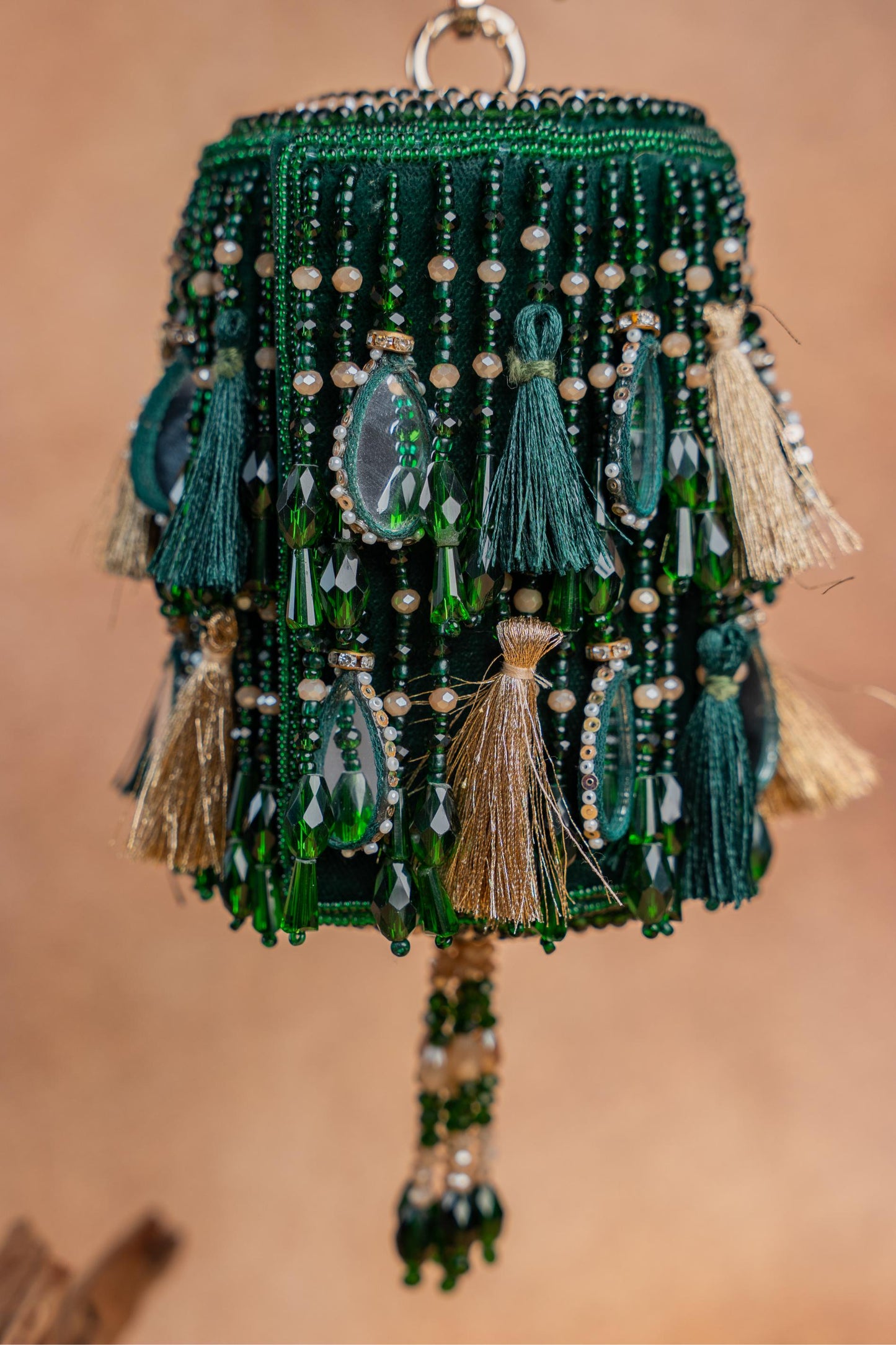 AAINA BOSHKEH GREEN