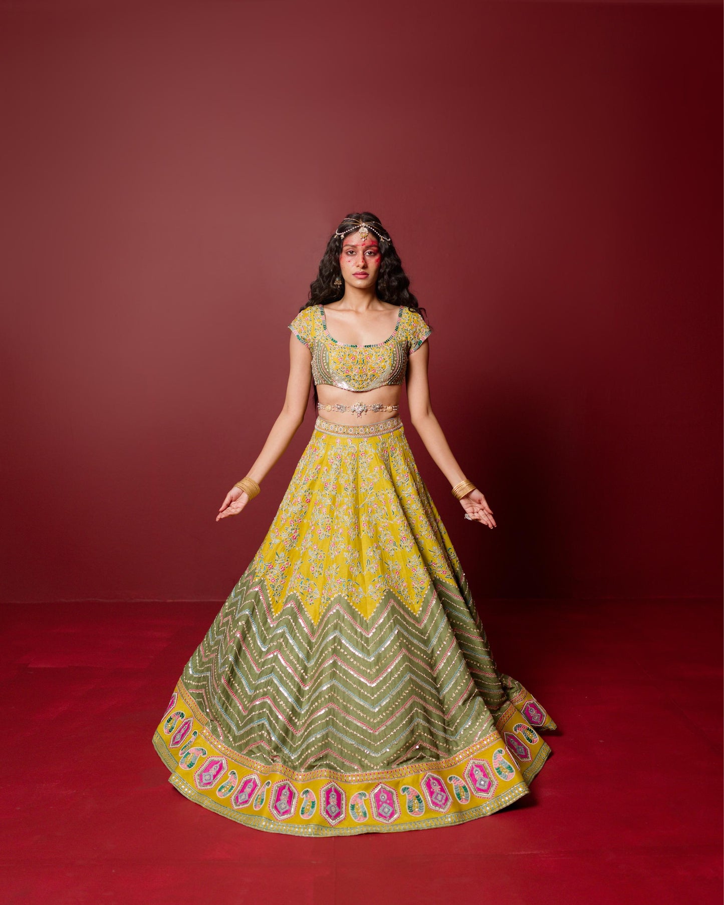 AARYA LEHENGA SET