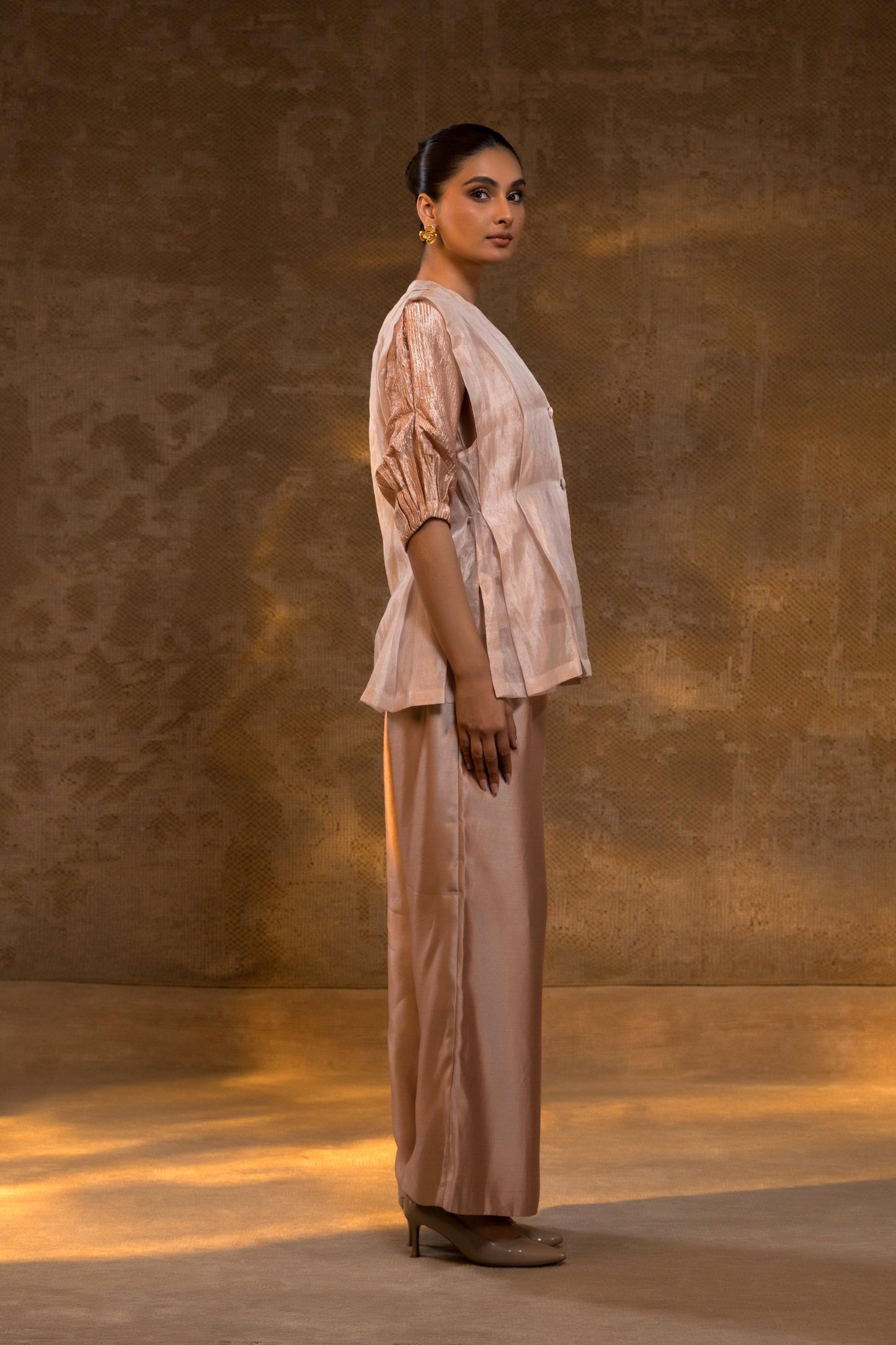 AGNEYA LAYERED SILK & TISSUE JACKET SET