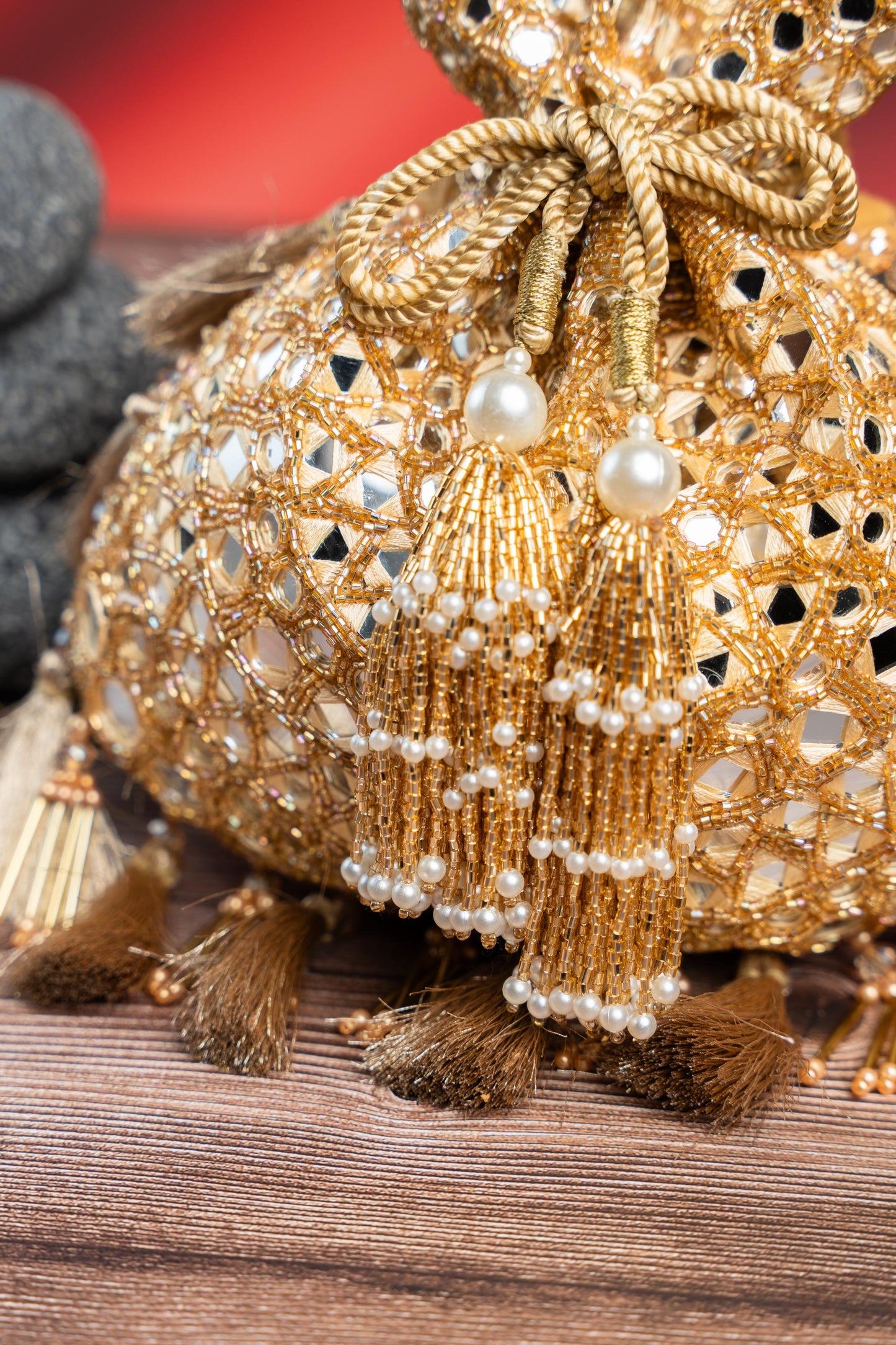 AYNALI ABLA GOLD