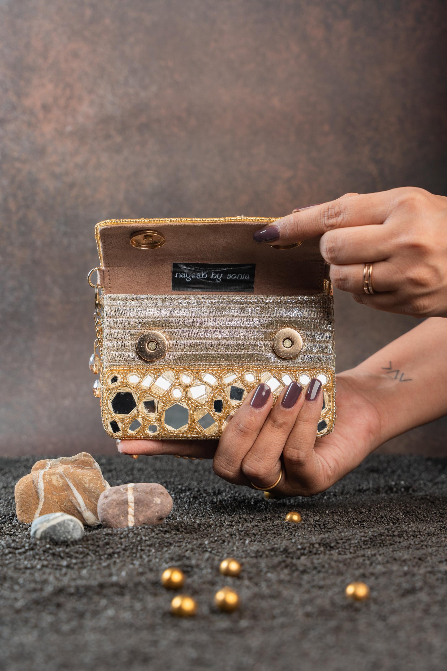 AYNALI SLATE GOLD MINI