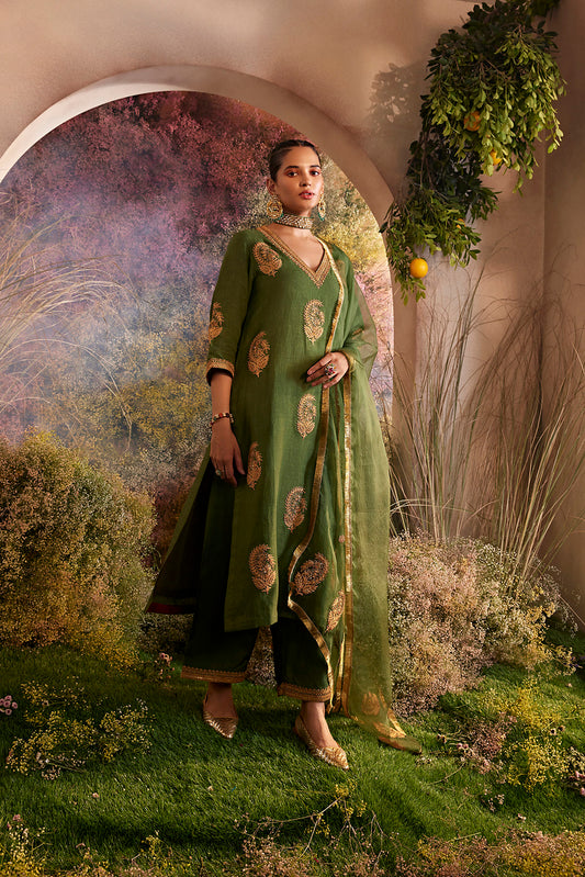 PARO GREEN SUIT SET