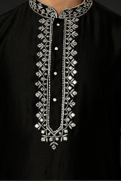 KURTA WITH CHURIDAR