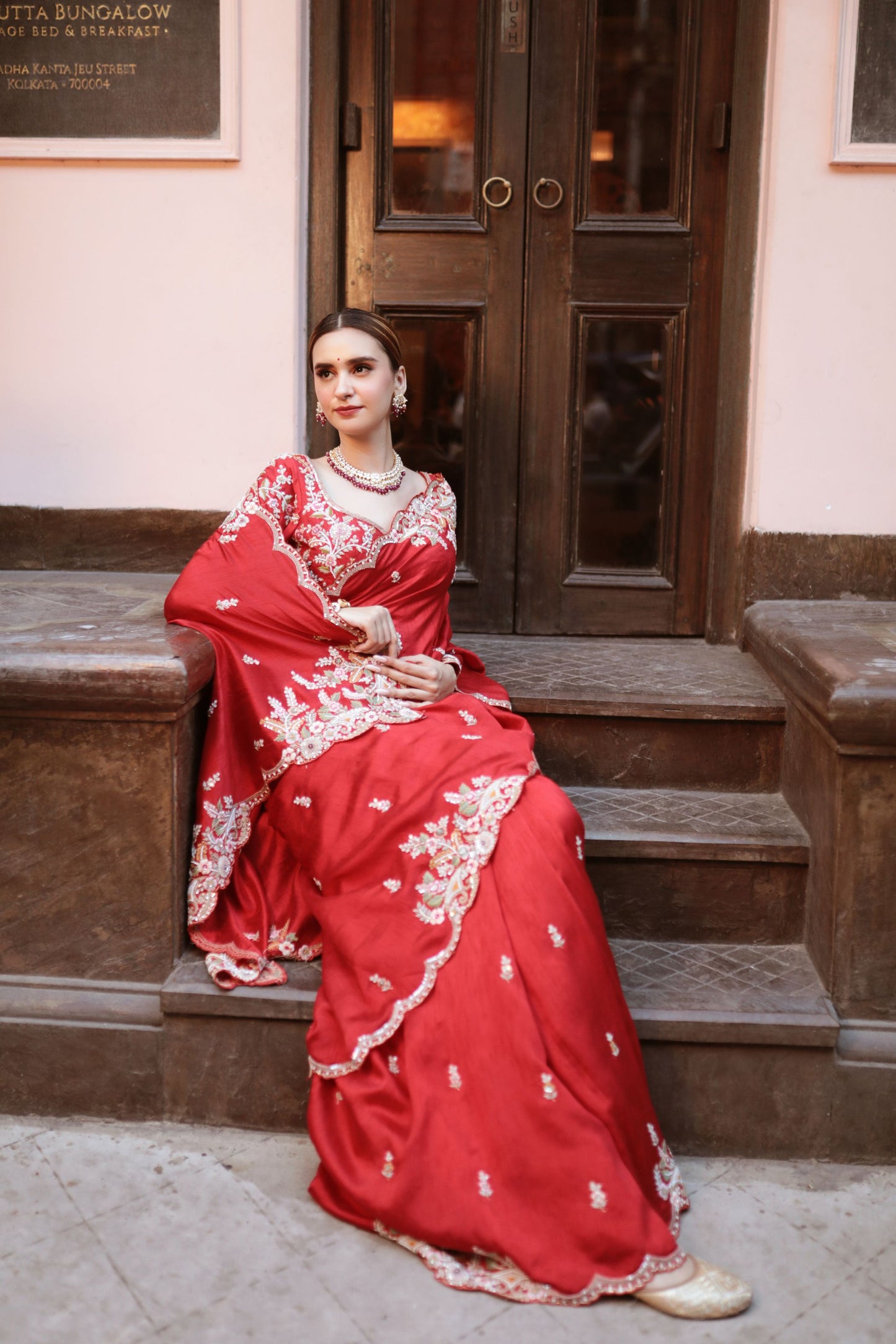 CORNER SCALLAP SAREE