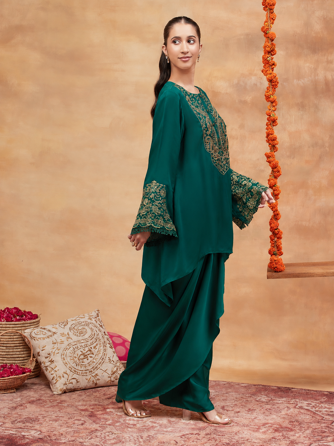 PANCHGANGA HARIT HAND EMBROIDERED BANARASI FARSHI  SET