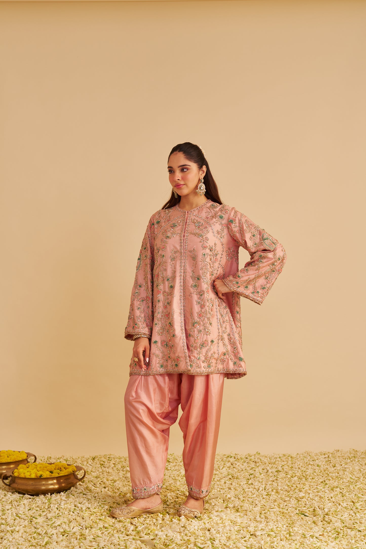 ALIRA - DABKA ZARDOZI EMBROIDERED BLUSH PINK KURTA & SALWAR WITH DUPATTA