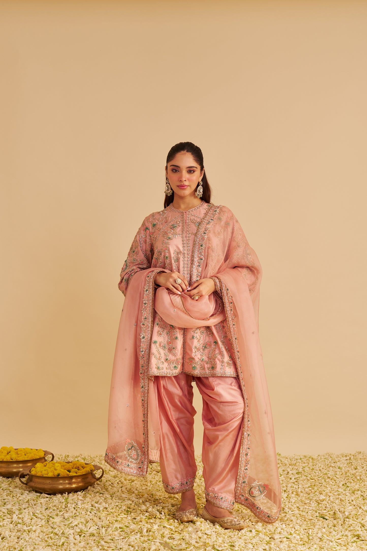 ALIRA - DABKA ZARDOZI EMBROIDERED BLUSH PINK KURTA & SALWAR WITH DUPATTA