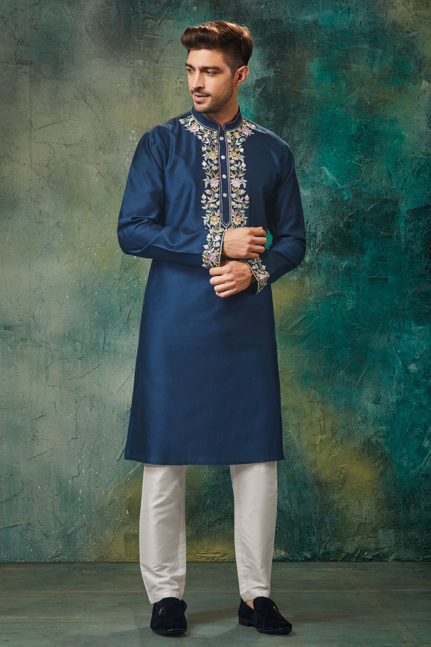 KURTA WITH CHURIDAR