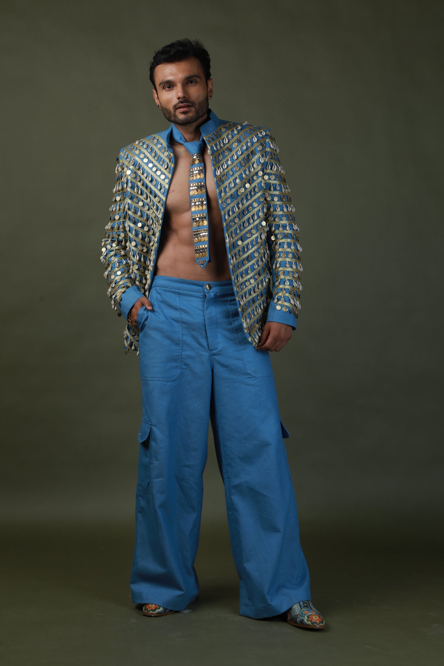 DEVI DRAPE DENIM MEN'S JACKET AND DENIM TIE WITH DENIM CARGO PANTS